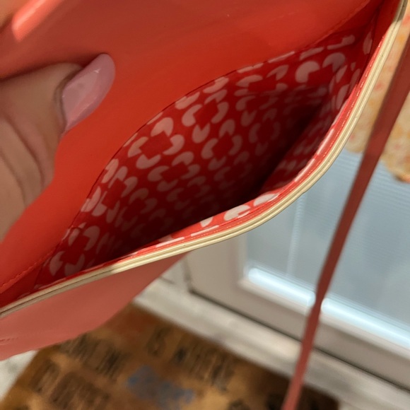 Vera Bradley orange purse - Picture 5 of 6